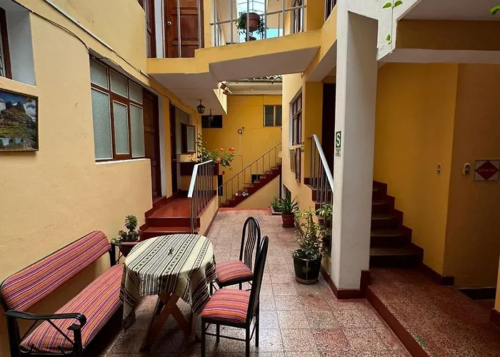 Huayna House *